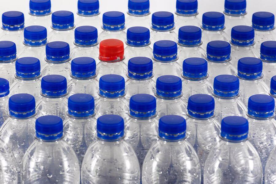 Study confirms water quality in glass and plastic bottles